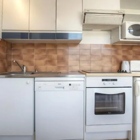 , 1 Pièce, 2 Personnes - Fr-1-330e-63 *