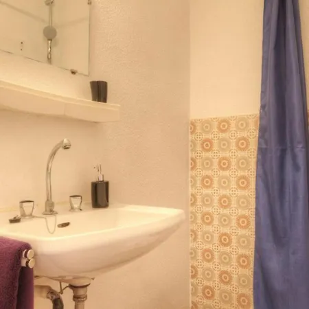 , 1 Pièce, 2 Personnes - Fr-1-330e-63 Appartement Saint-Chaffrey