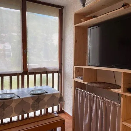 Appartement , 1 Pièce, 2 Personnes - Fr-1-330e-63
