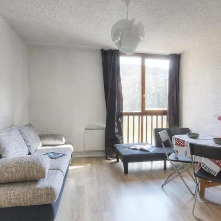 , 1 Pièce, 2 Personnes - Fr-1-330e-63 Appartement Saint-Chaffrey